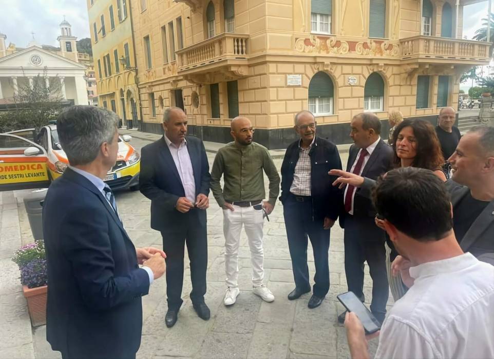 بلدية بيرين تبحث التعاون مع بلديتي سيستري الإيطالية ومساكن التونسية