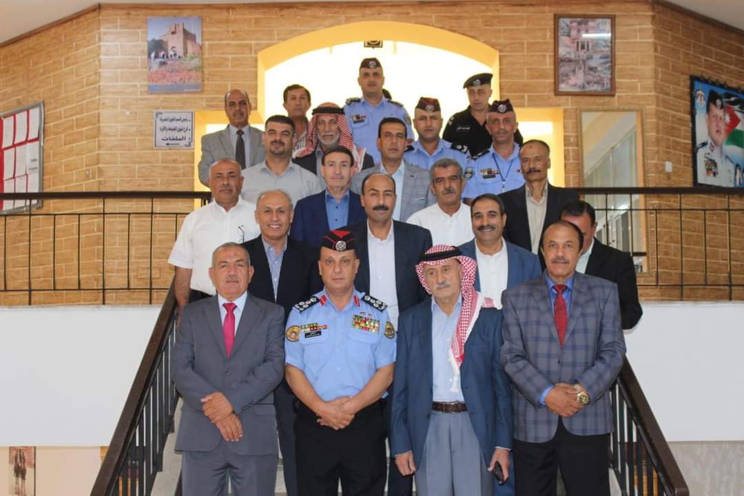لقاءات مع المتقاعدين العسكريين في البلقاء والرصيفة ووسط عمان...صور