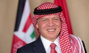 الملك يهنئ أمير الكويت بذكرى توليه مقاليد الحكم