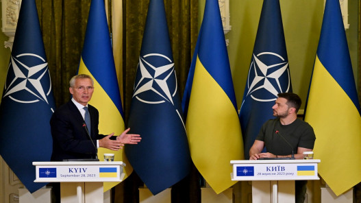 ستولتنبرغ: أوكرانيا أقرب من أي وقت مضى إلى حلف شمال الأطلسي