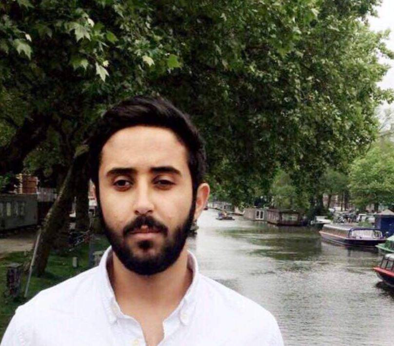 وصول جثمان الشاب فيصل ثامر  زعل ارحيل مطار الملكة علياء