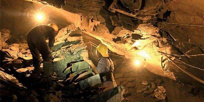 ارتفاع حصيلة ضحايا انهيار منجم ذهب في زيمبابوي إلى تسعة قتلى