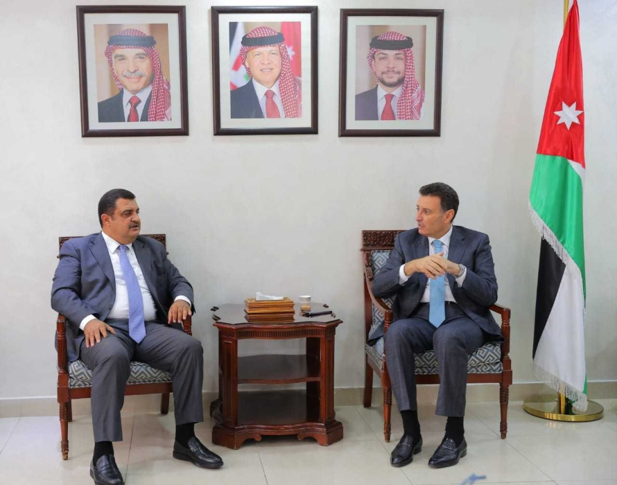 رئيس النواب يلتقي وزير الشؤون السياسية والبرلمانية