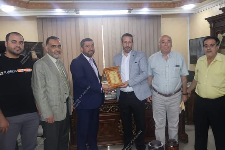 بحث تعزيز التعاون المشترك بين بلدية عجلون وأوقاف المحافظة