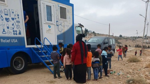 الصندوق الهاشمي لتنمية البادية ينظم يوما طبيا في وادي موسى