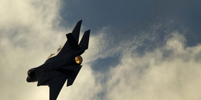 القوات الروسية تعترض طائرة حربية أمريكية فوق بحر النرويج