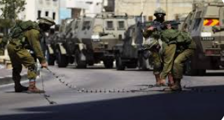 قوات الاحتلال تفرض إغلاقا شاملا على الضفة والقدس