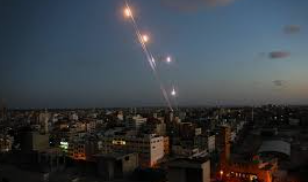 الإعلام العبري: مقتل 15 إسرائيليا على يد مسلحين توغلوا في مستوطنة جنوب عسقلان