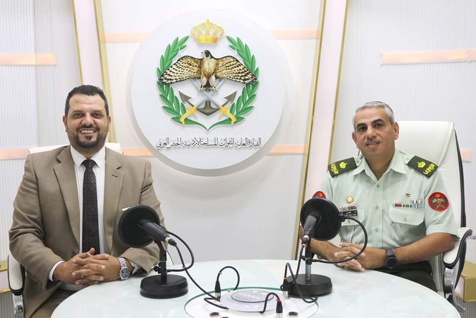 اذاعة الجيش العربي تسضيف الرائد القاضي العسكري خالد الخزاعلة
