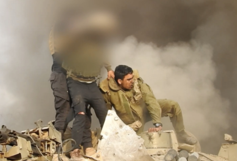 محادثات لإطلاق سراح رهائن مقابل تحرير أسرى بسجون الاحتلال