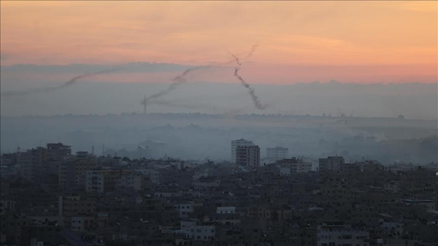 قصف جديد على تل أبيب المحتلة برشقة صاروخية