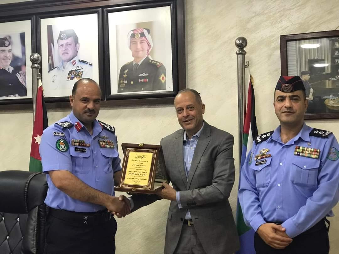 سياحة واثار جرش تكرم  العميد مجدي الرحامنة