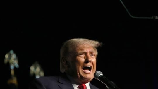 ترامب يؤيد استقالة نتنياهو من منصبه