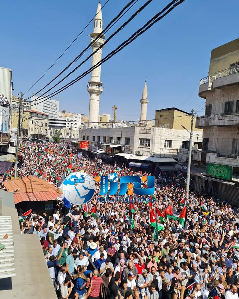 الأردنيون : مع الملك لوقف التصعيد وحماية المدنيين في غزة