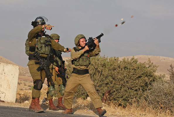 استشهاد طفل فلسطيني متأثرا بإصابته برصاص الاحتلال في طولكرم