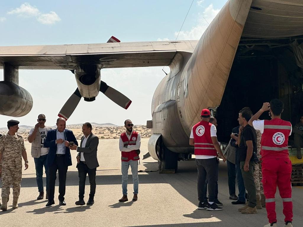 طائرة أردنية تحط في العريش لاجلاء أردنيين عبر معبر رفح
