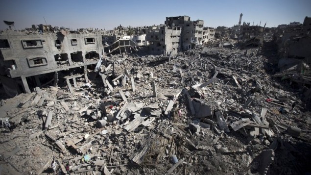 صحة غزة: عشرات الشهداء والأحياء تحت الأنقاض