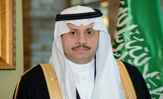 السديري يسلم دعماً بقيمة مليوني دولار للأونروا