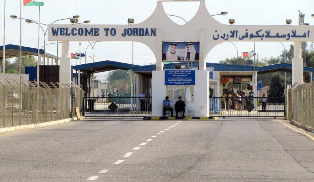 King Hussein Bridge to remain open for passenger traffic