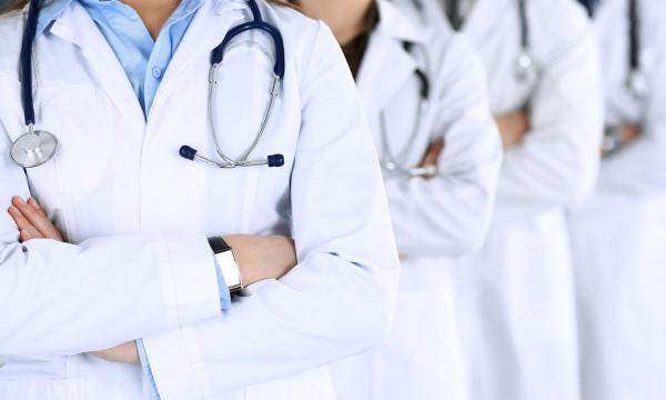 400 طبيب أردني تقدموا للتطوع بالذهاب إلى غزة