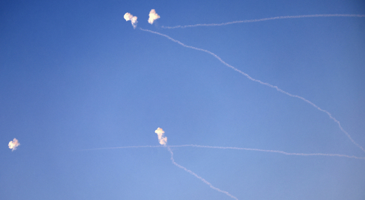 كتائب القسام: قصفنا بئر السبع المحتلة بدفعة صاروخية