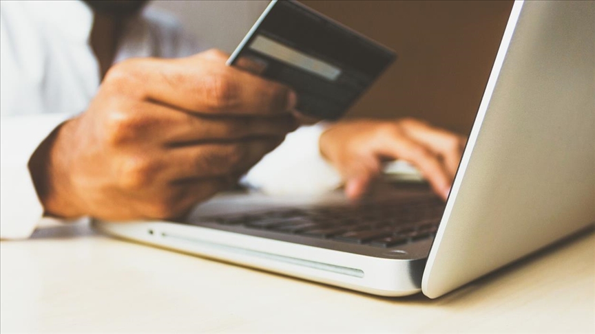 المغرب.. أكثر من 42 بالمئة من الأسر تقترض لتلبية الإنفاق