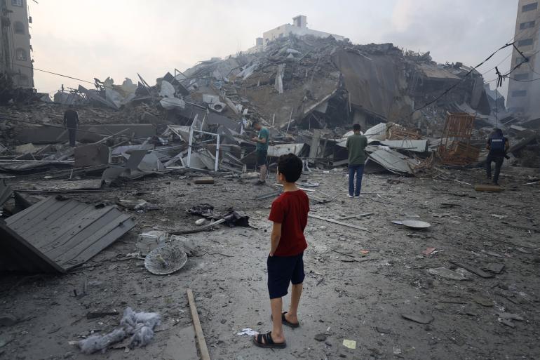 يونيسيف: مئات الجثث تحت الأنقاض في غزة