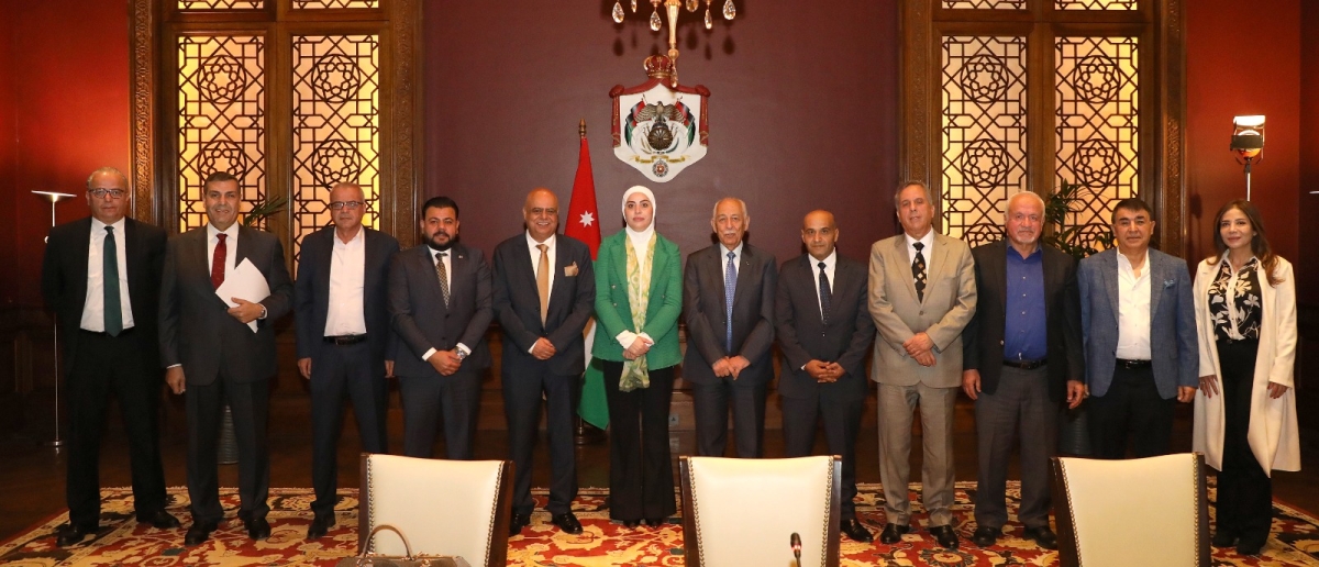 العيسوي يوقع على مذكرة تفاهم مع  المستثمرين في قطاع الاسكان الاردني ..صور