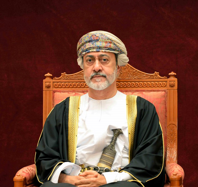 سلطان عُمان يؤكد ضرورة تكثيف الجهود لتوفير الحماية للمدنيين في غزة