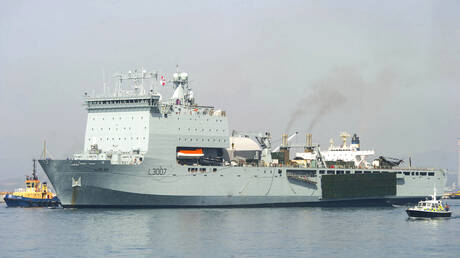 السفن الحربية البريطانية تتجه إلى شرق المتوسط لدعم إسرائيل (صور)