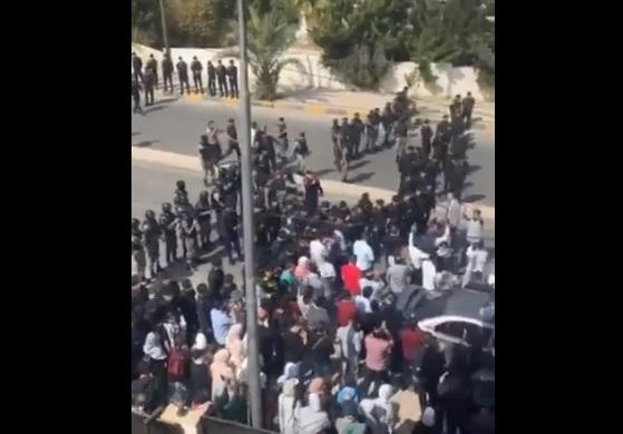 تعزيزات أمنية قرب السفارة الإسرائيلية في عمان