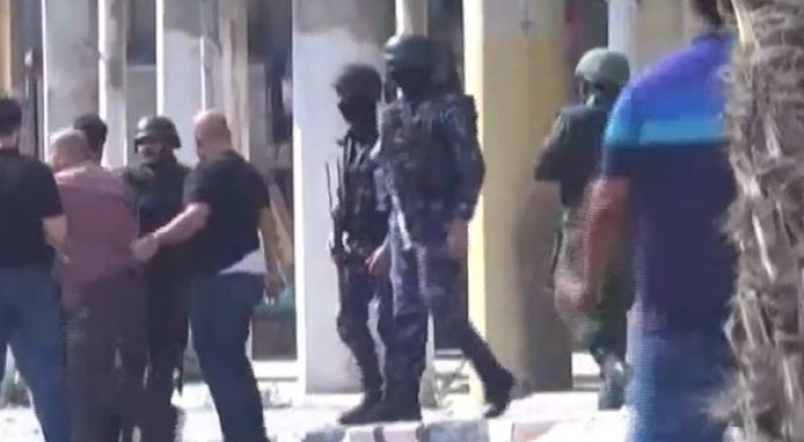 أجهزة أمن السلطة الفلسطينية تعتدي على مراسل رؤيا في نابلس