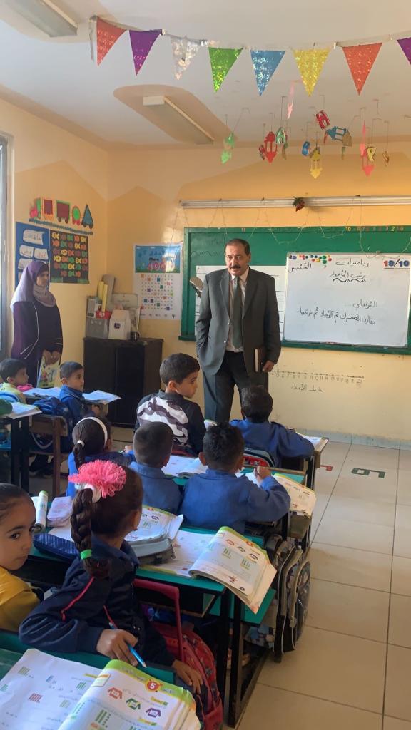 العوران يتفقد مدارس الموقر