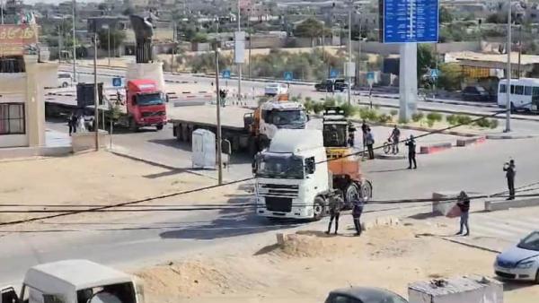 تحليل: على قيادة أمريكا نسب الفضل للملك عبد الله في إيصال المساعدات لغزة