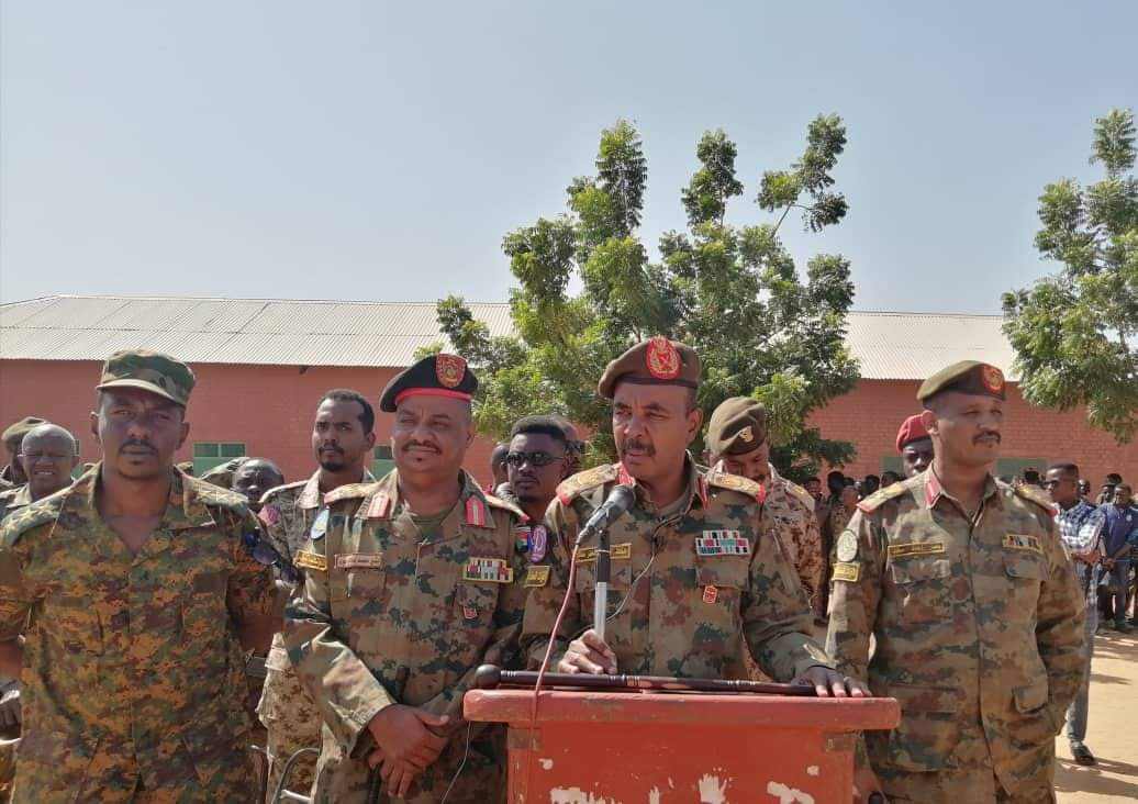 الجيش السوداني يرعى  تخريج (4000) جندي ...صور