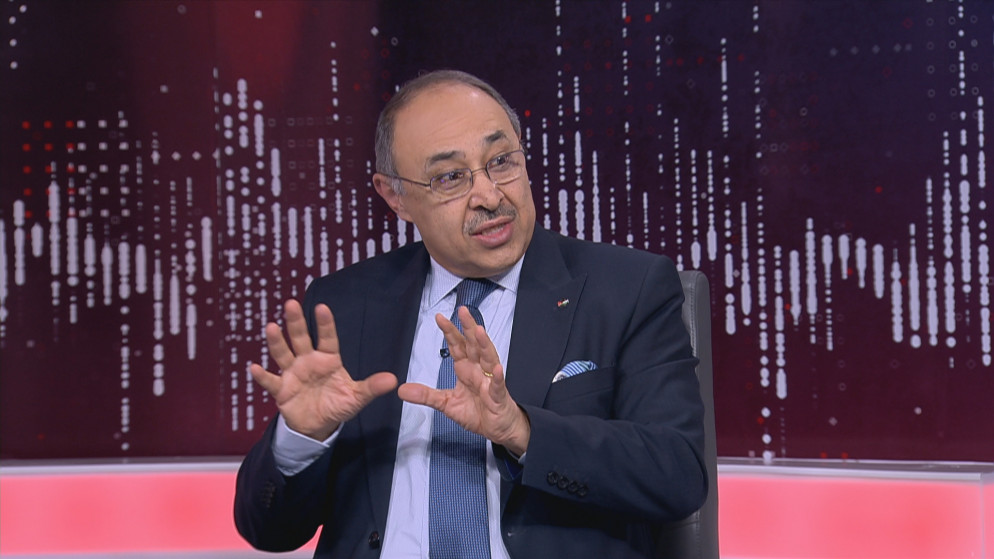 وزير سابق: نظرة العالم ستتغير تجاه حركة حماس بعد إطلاق سراح محتجزتين