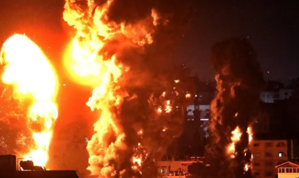 الاحتلال يقصف 18منزلا مأهولا بالسكان بقطاع غزة و400 شهيد خلال 24 ساعة