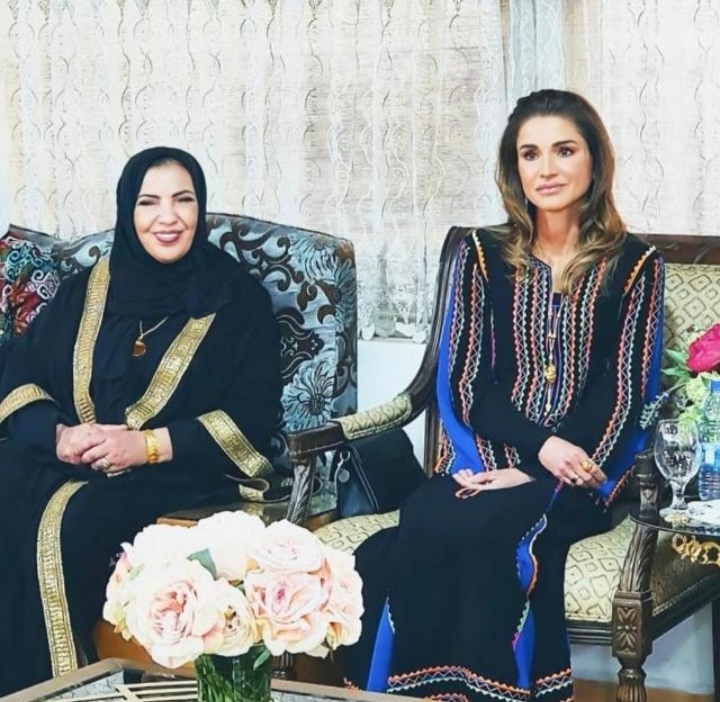 شكرا جلالة الملك عبدالله والملكة رانيا لكم  لدفاعكم عن الشعب الفلسطيني لنيل حقوقه.
