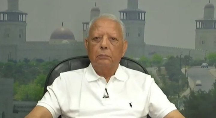 وزير الاتصال الحكومي ينعى وزير الإعلام الأسبق صالح القلاب