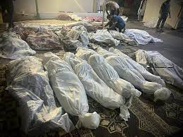 10 شهداء في قصف إسرائيلي استهدف منزلا شرق رفح