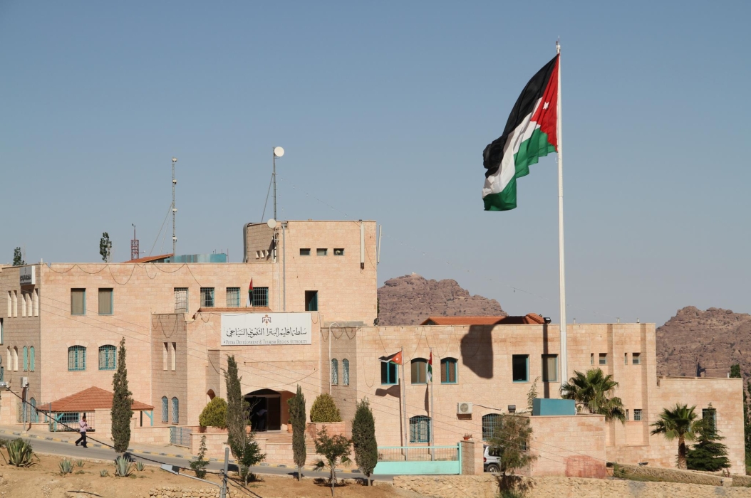 إقليم البترا يبحث احتياجات ومطالب منطقة دلاغة