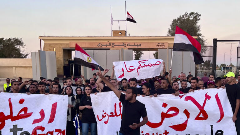 مصر تتهم إسرائيل بإعاقة دخول المساعدات