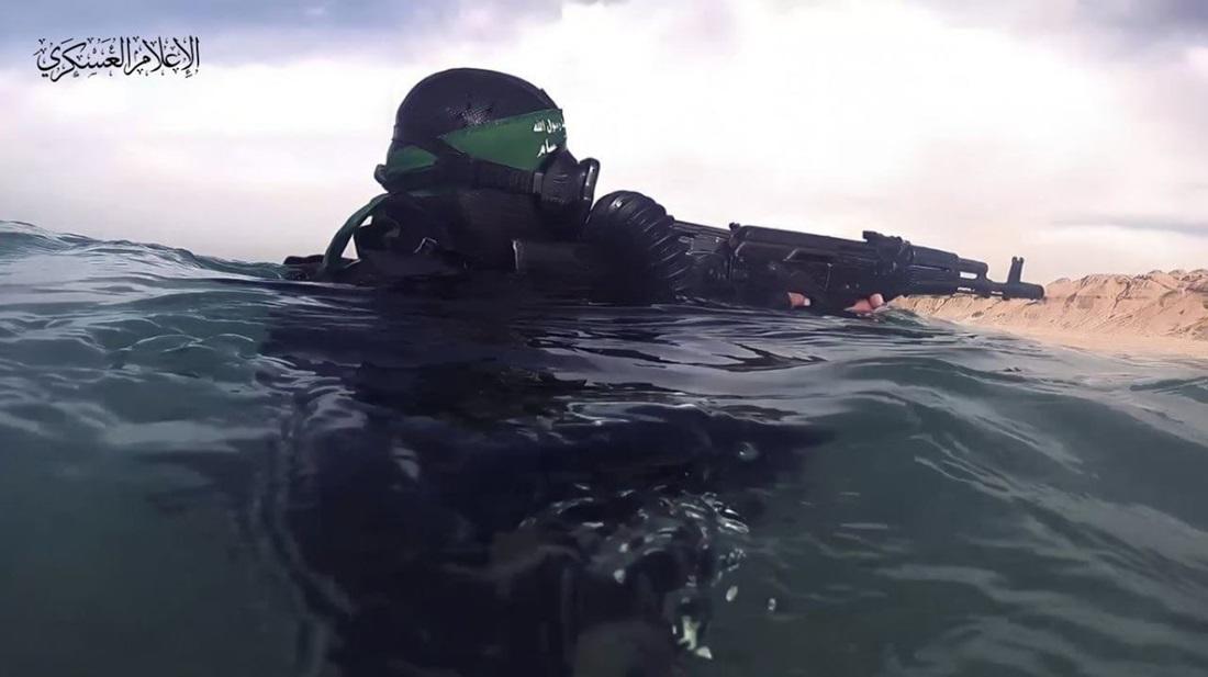 اشتباه بتسلل وحدة الضفادع البشرية للقسام لشواطئ زيكيم