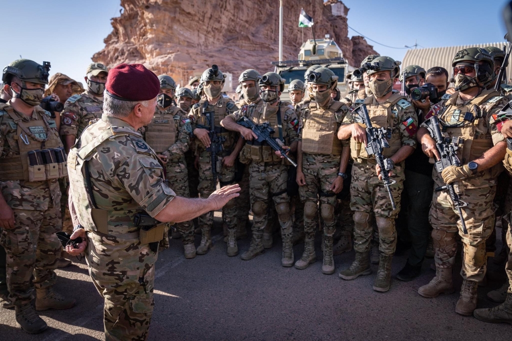 الا الجيش .... عنوان الوطن والعطاءوالتضحية