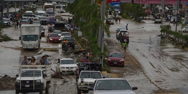 مصرع 48 شخصاً وفقدان 36 آخرين جراء إعصار أوتيس في المكسيك