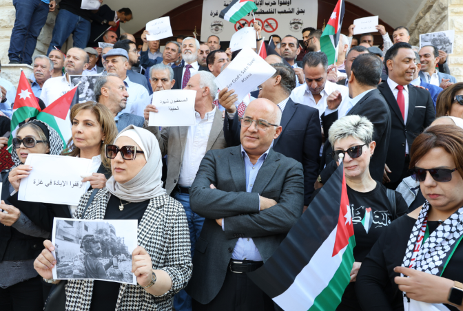 نقابة الصحفيين تنظم وقفة تضامنية نصرة لغزة وفلسطين