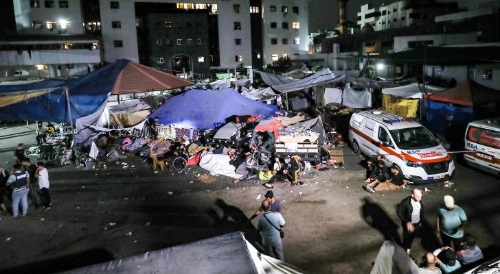 عشرات الشهداء والجرحى في قصف مدرسة