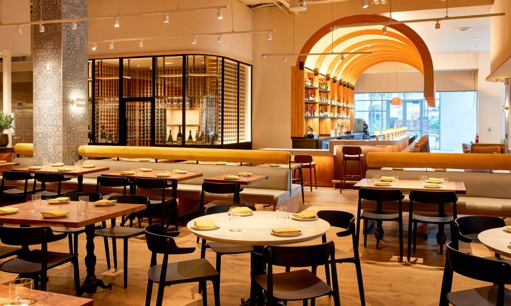 ب  50 دولارا...  مطعم يفرض غرامة على أهالي أطفال !