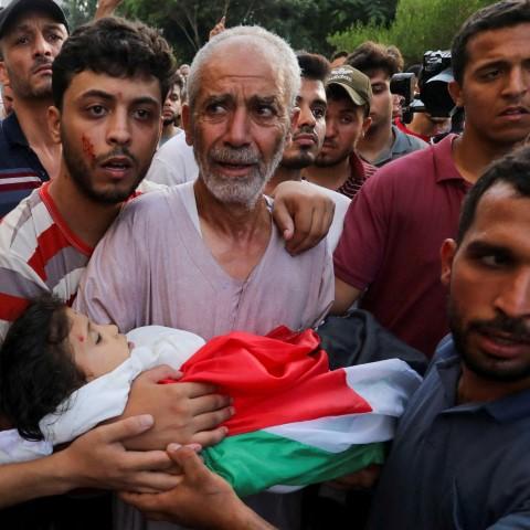 استشهاد 3900 طفل في غزة