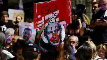 مستقبل نتنياهو السياسي على المحك.. فهل ينجو؟